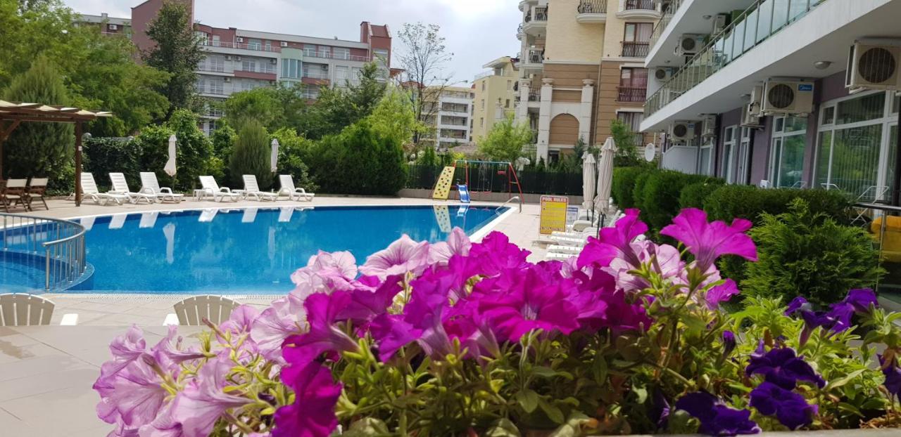 Family Apartments In Solmarin Sunny Beach Exterior foto